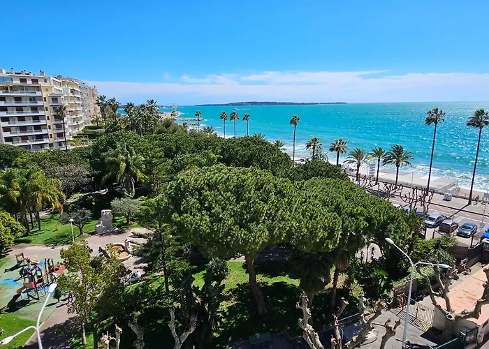 Superbe Vue A 50 Metres Des Plages *